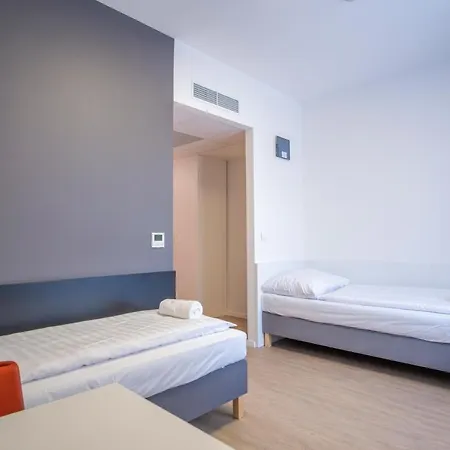Ciszterci Rendezvenykoezpont Bed & Breakfast Balatonalmádi